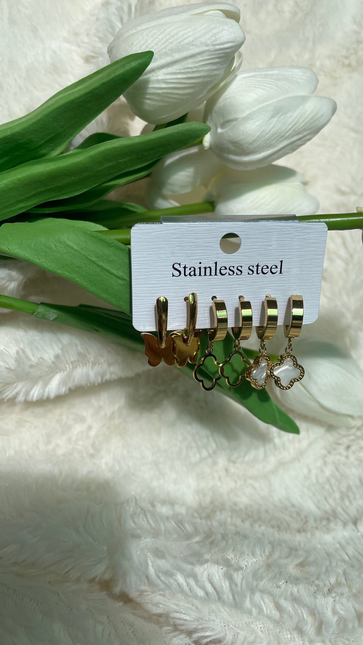 Clove and butterfly design earing (stainless)