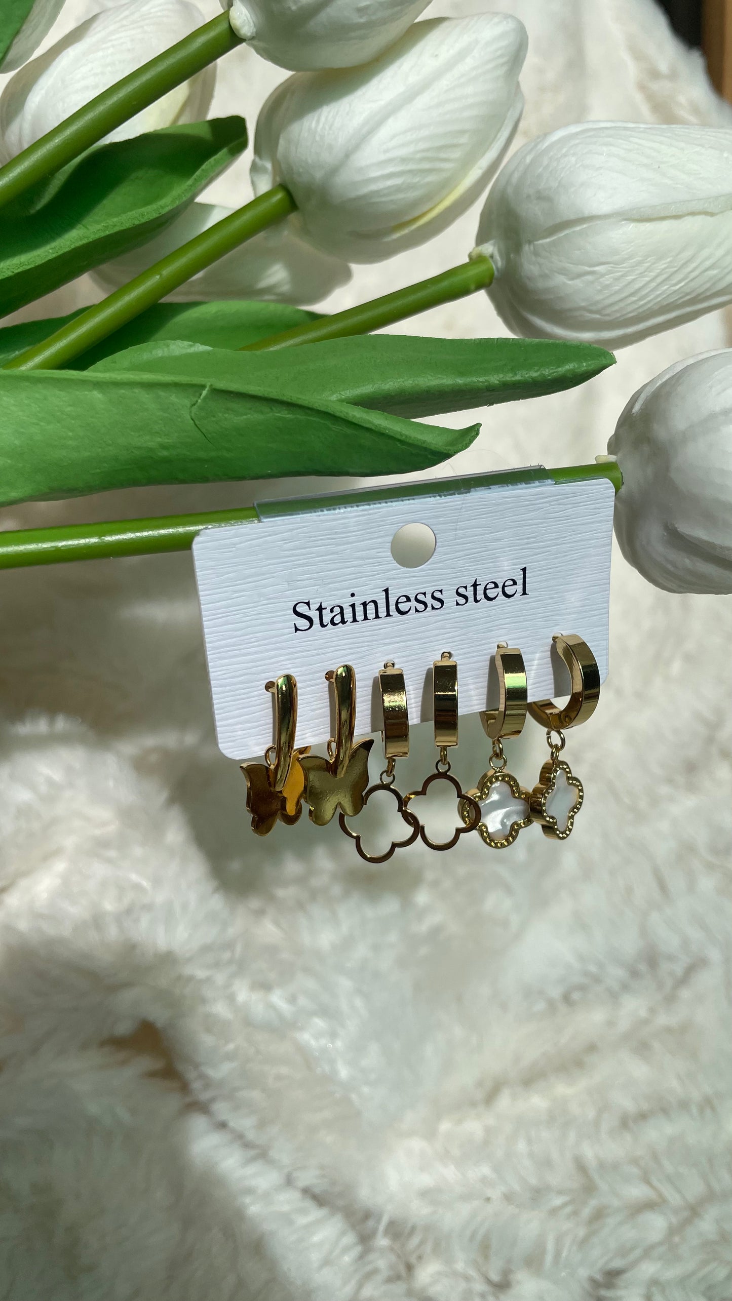 Clove and butterfly design earing (stainless)