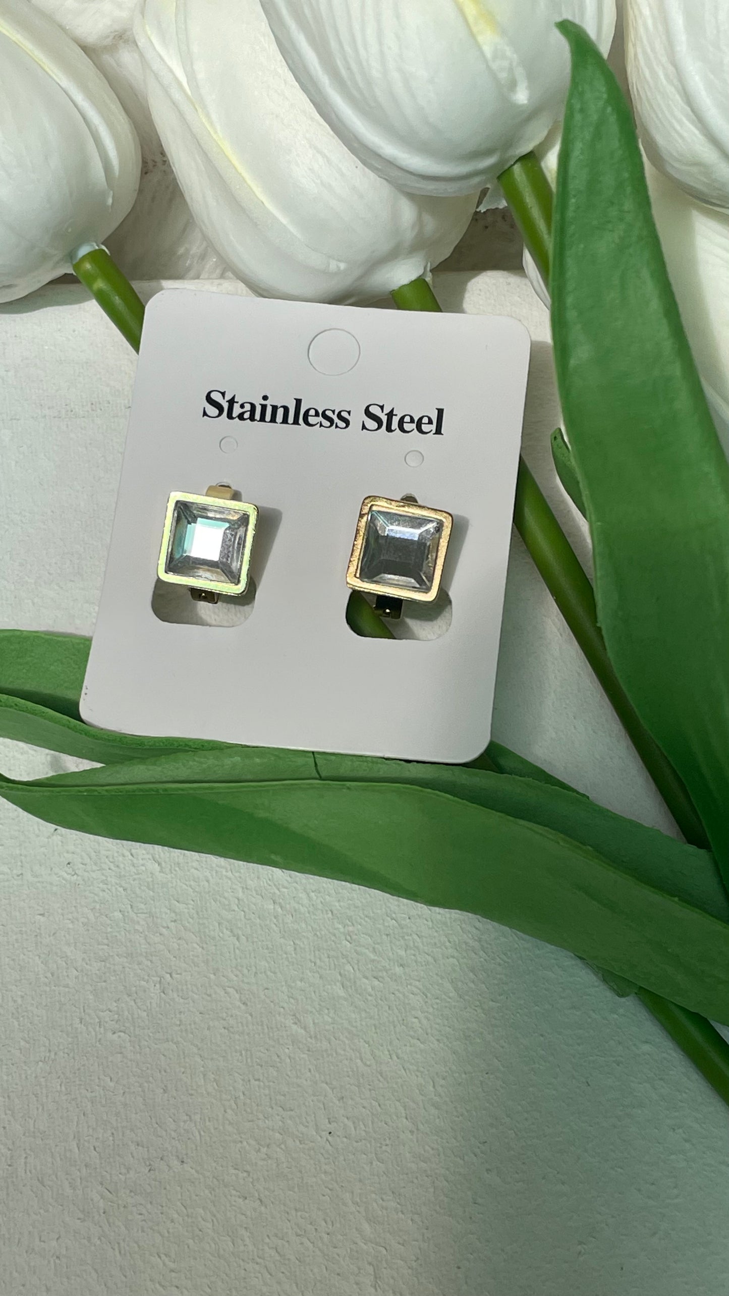 Crystal stud earring(Stainless)